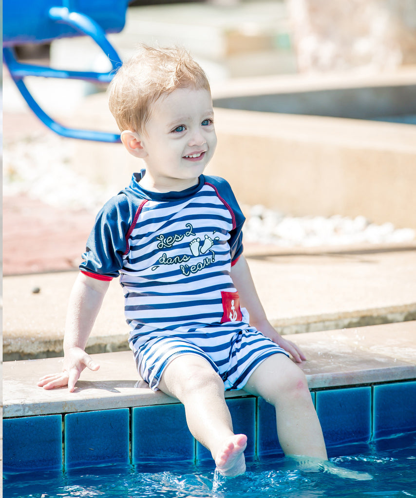 Combinaison body maillot de bain anti uv bébé et enfant garçon Deauville "Les 2 pieds dans l'eau" avec protection solaire UPF 50+